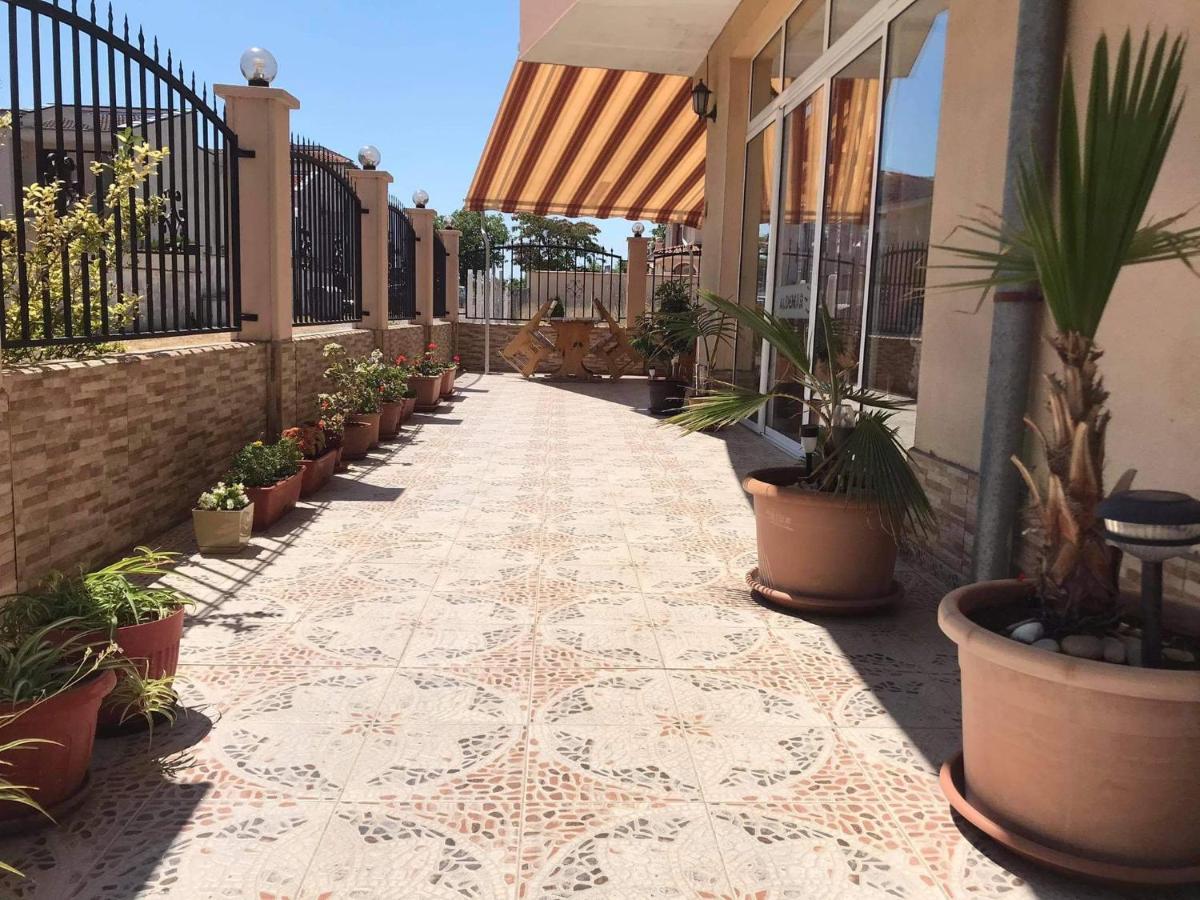 Hotel Aldemar Italia Rawda Exterior foto