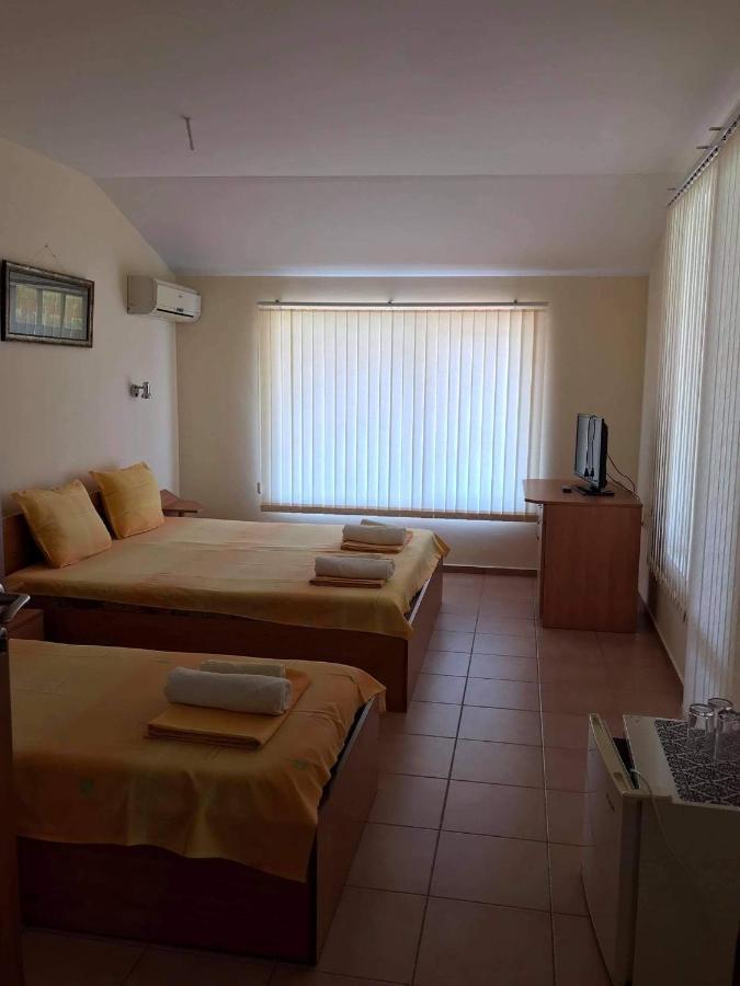 Hotel Aldemar Italia Rawda Exterior foto